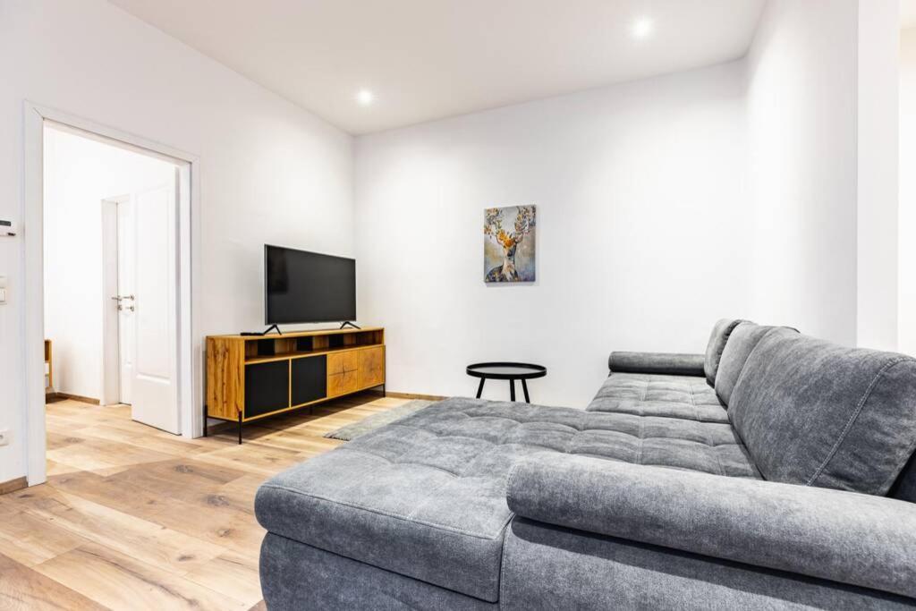 Modern Apartment Next To Subway Station Vienne Extérieur photo